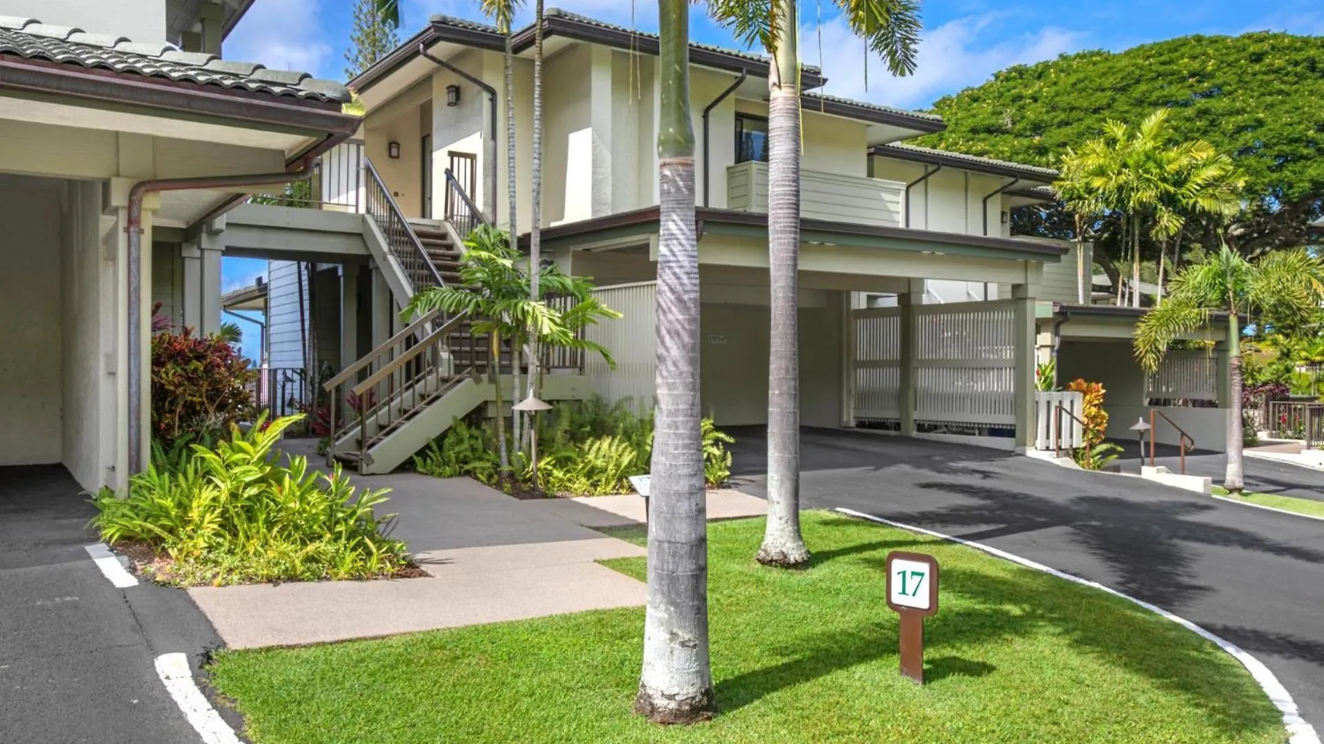 Spacious 3-Bedroom Kapalua Golf Collection - Multi Unit Listing - Same Enclave - Golf Course Views - 2 Free Rental Cars Kgv-17P7V3
